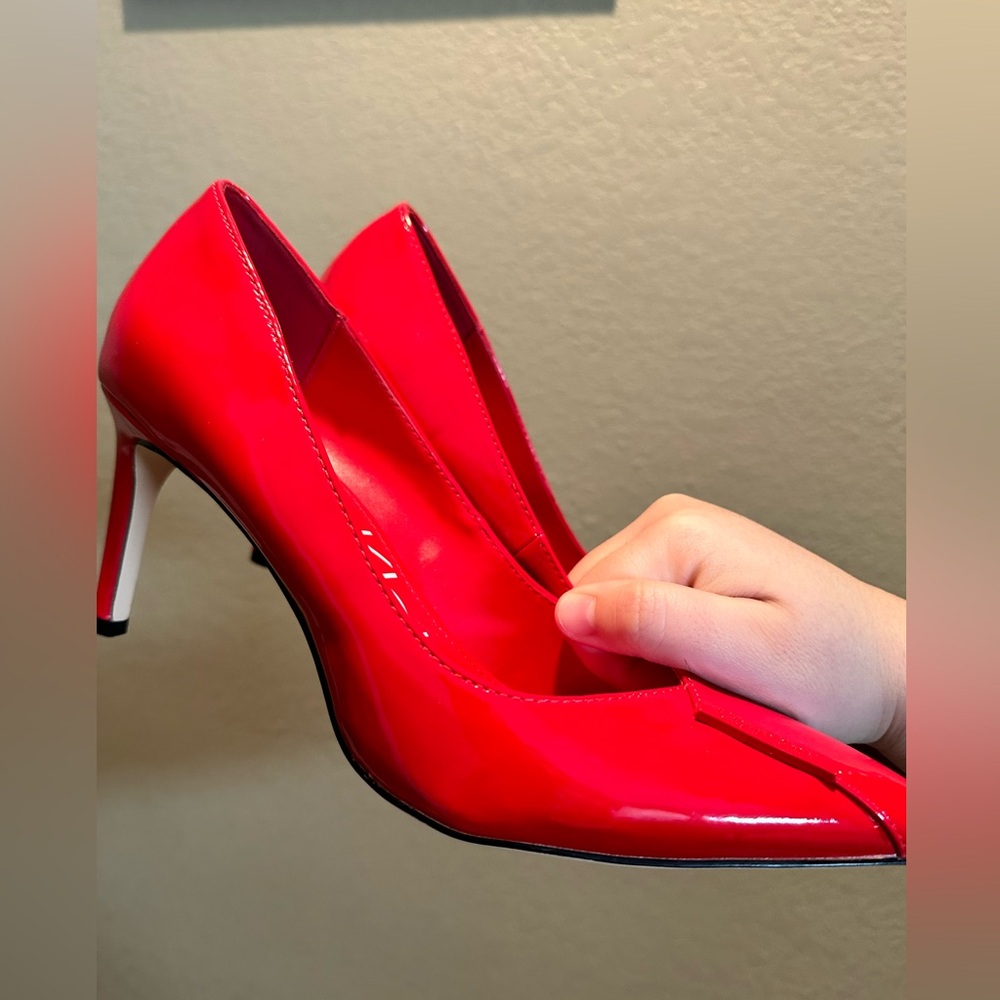 Calvin Klein Heels: Scarpin Red Shoes NEVER USED